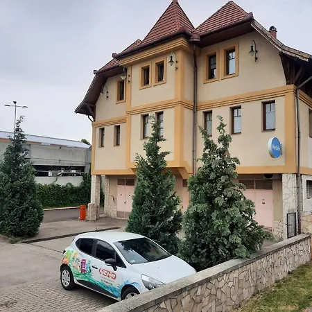 Aqua Apartmans * Eger